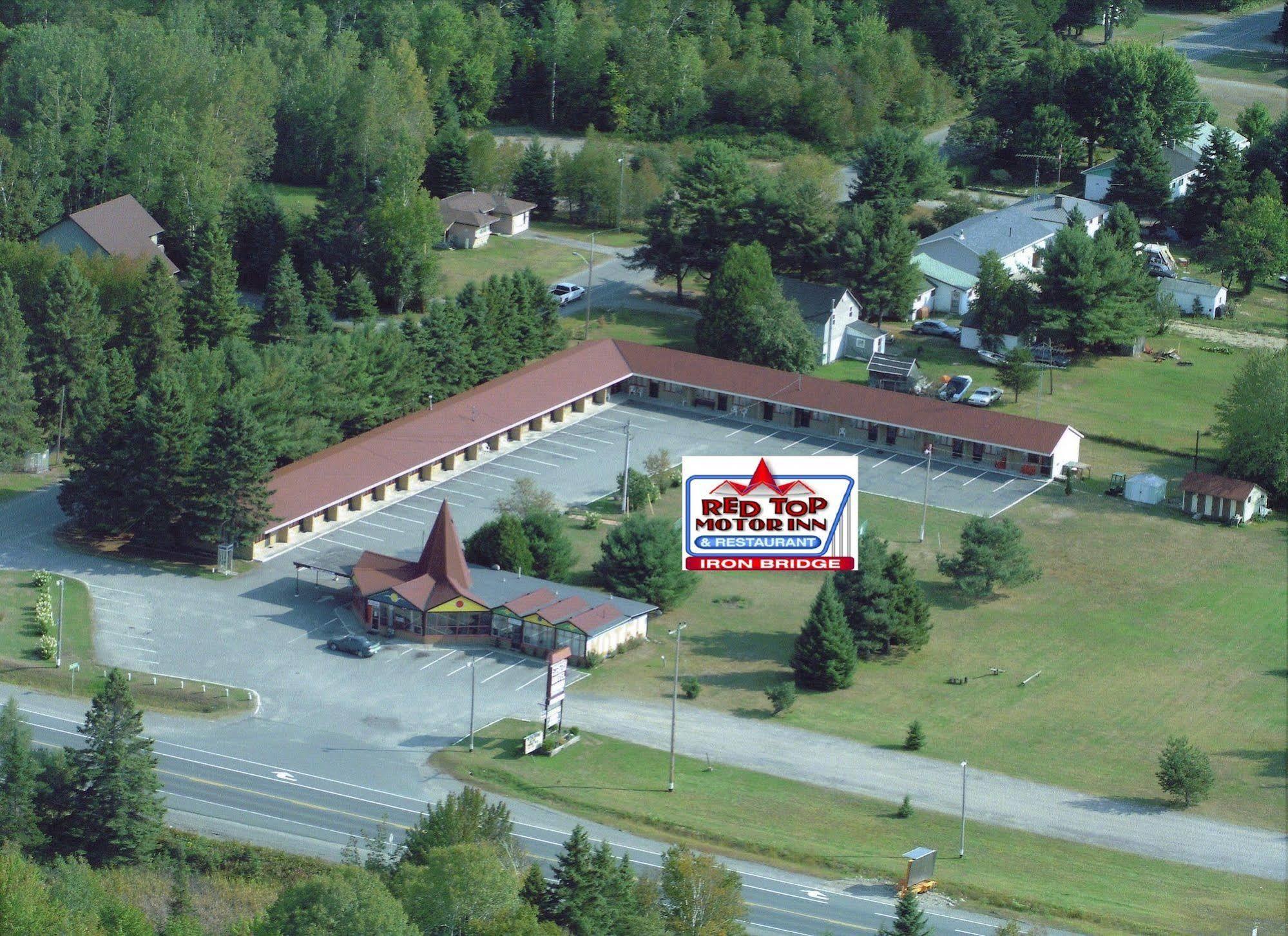 Red Top Motor Inn Iron Bridge Exterior foto